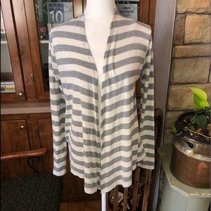 Rue 21 size Medium long sleeve gray and white striped lightweight cardigan